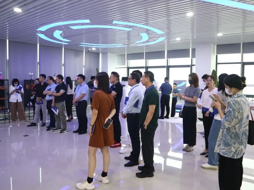 1686302800227561.jpg 02.jpg